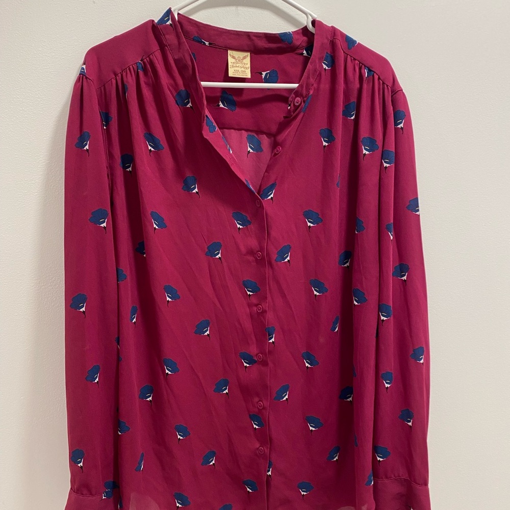 Women’s blouse shirt